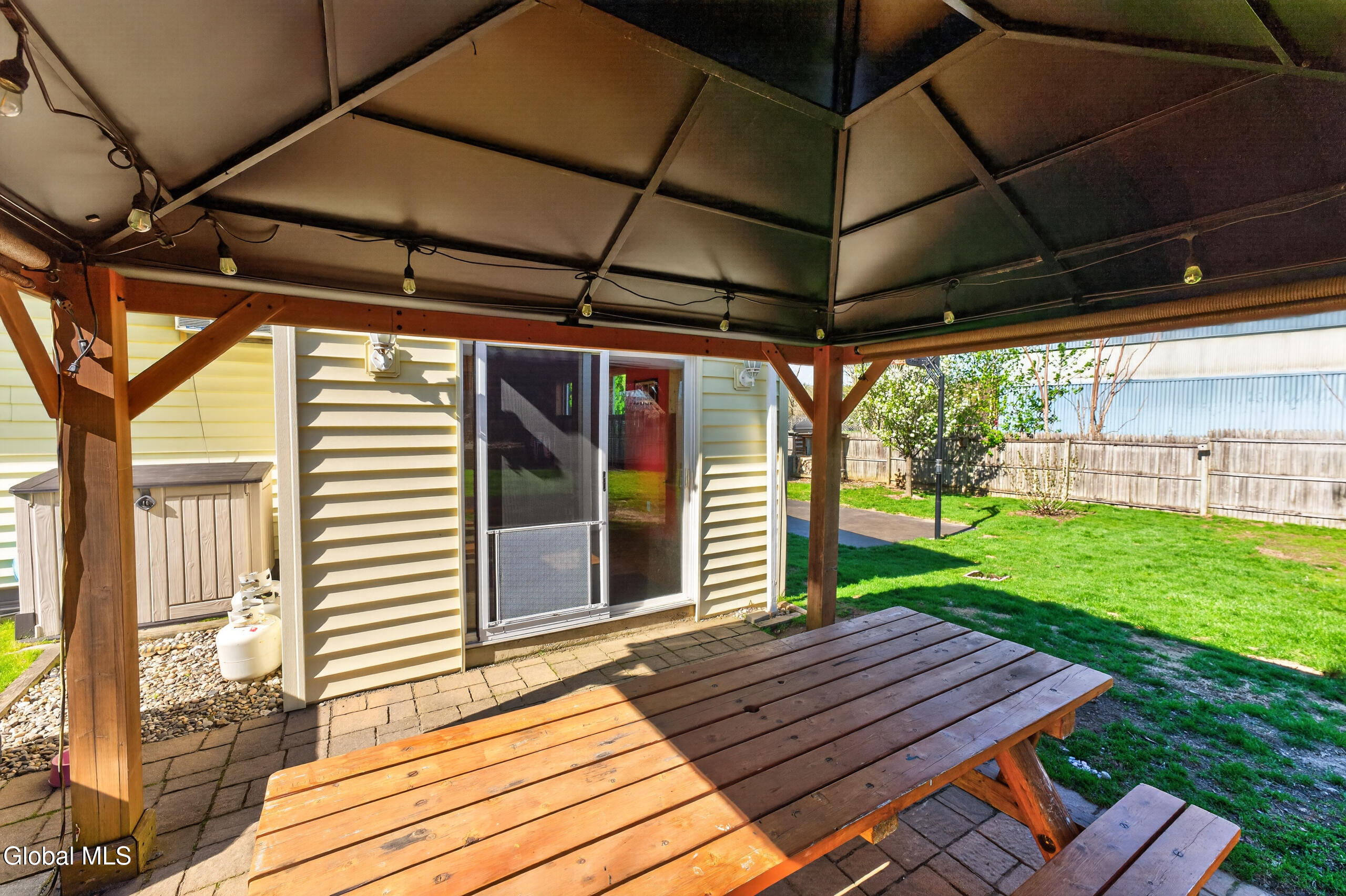 25 Woodbine Avenue Watervliet NY 12189
