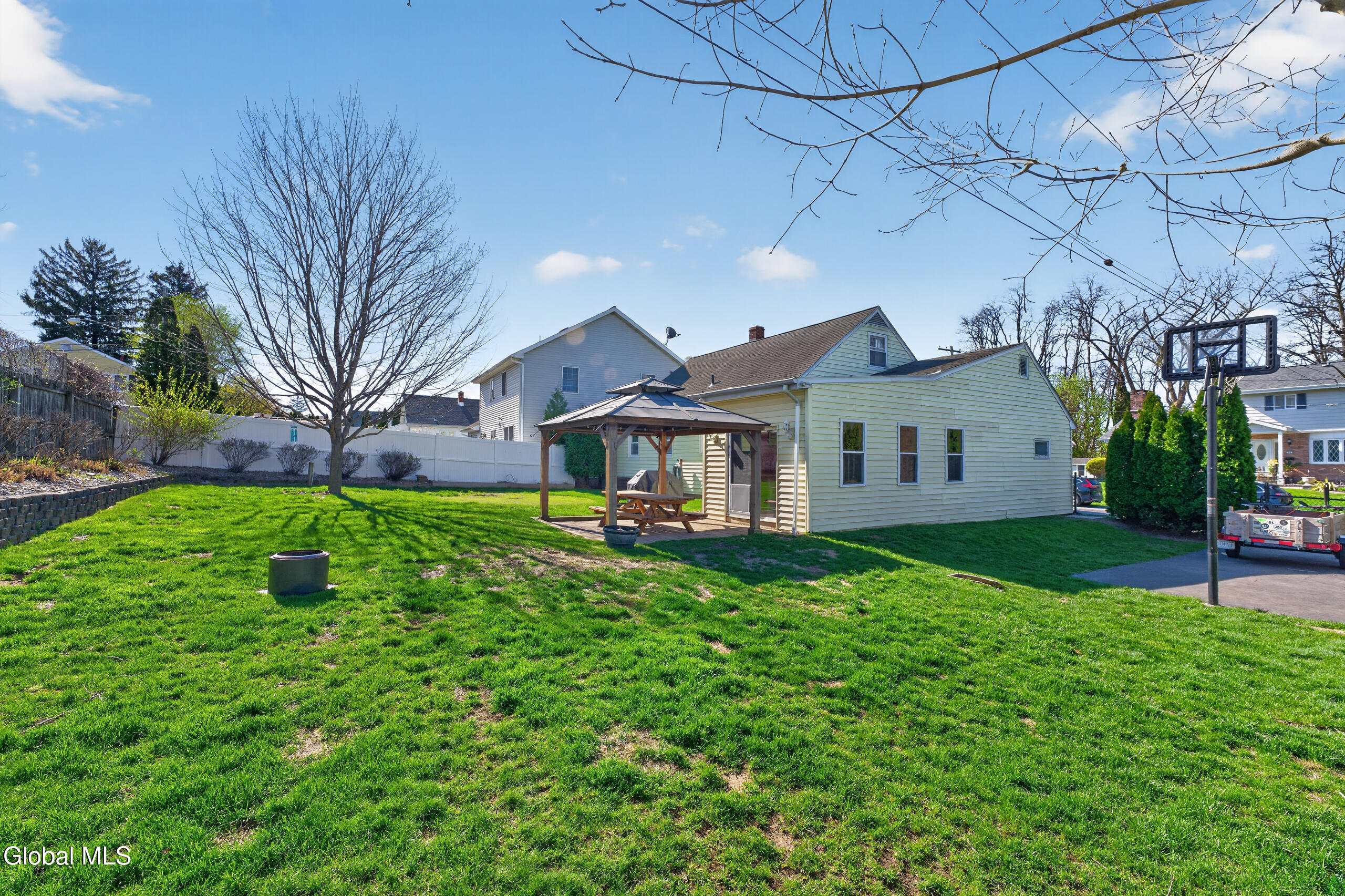 25 Woodbine Avenue Watervliet NY 12189