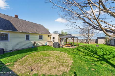 25 Woodbine Avenue Watervliet NY 12189