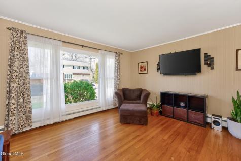 25 Woodbine Avenue Watervliet NY 12189