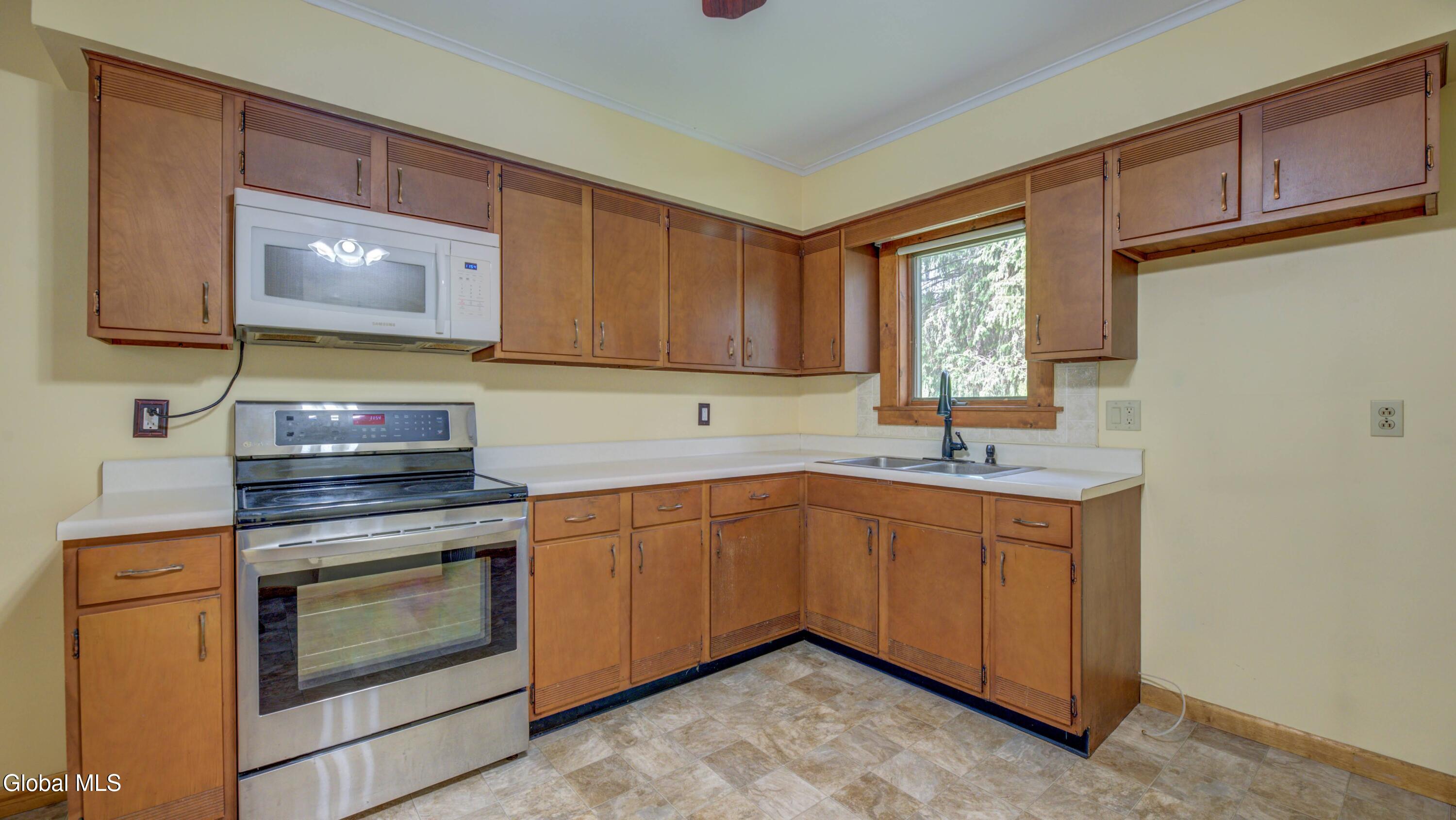 1123 River Road Fort Plain NY 13339