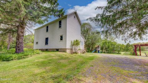 1123 River Road Fort Plain NY 13339