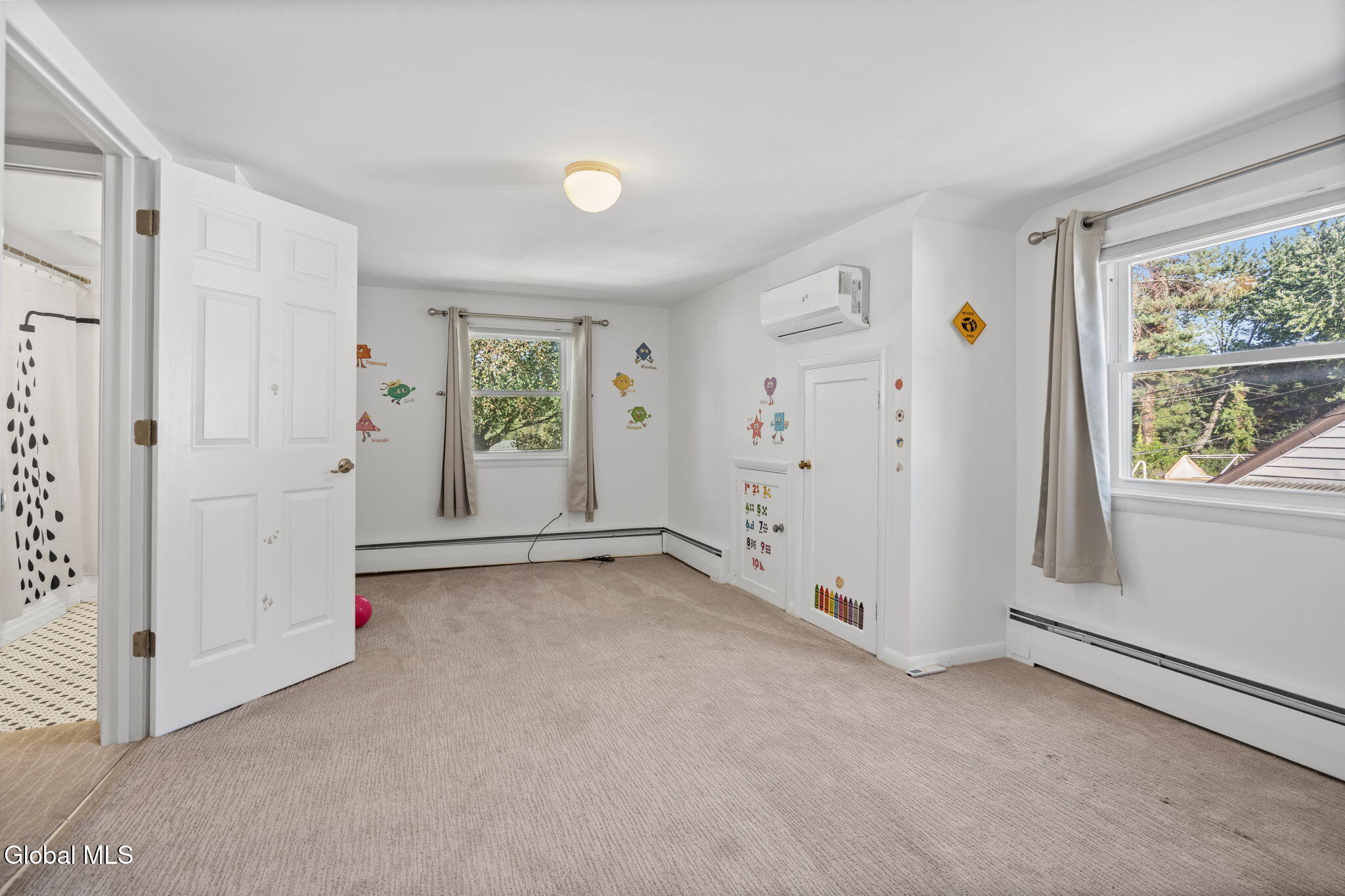 27 Southgate Road Loudonville NY 12211
