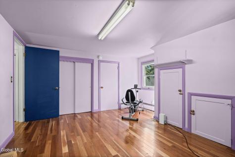 27 Southgate Road Loudonville NY 12211