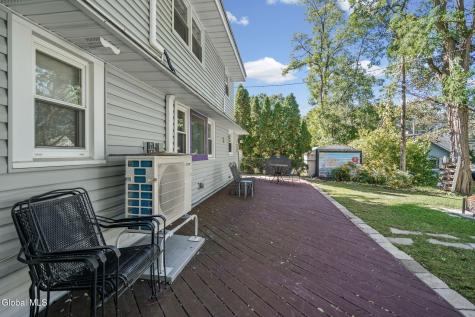 27 Southgate Road Loudonville NY 12211