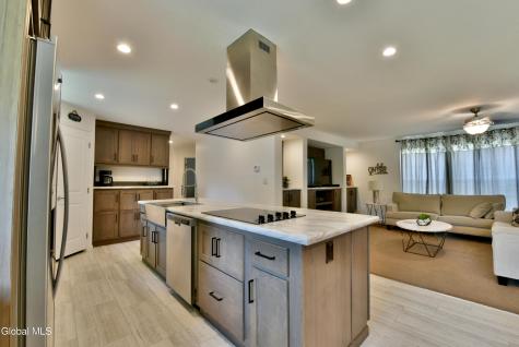 15 Haines Street Mayfield NY 12117