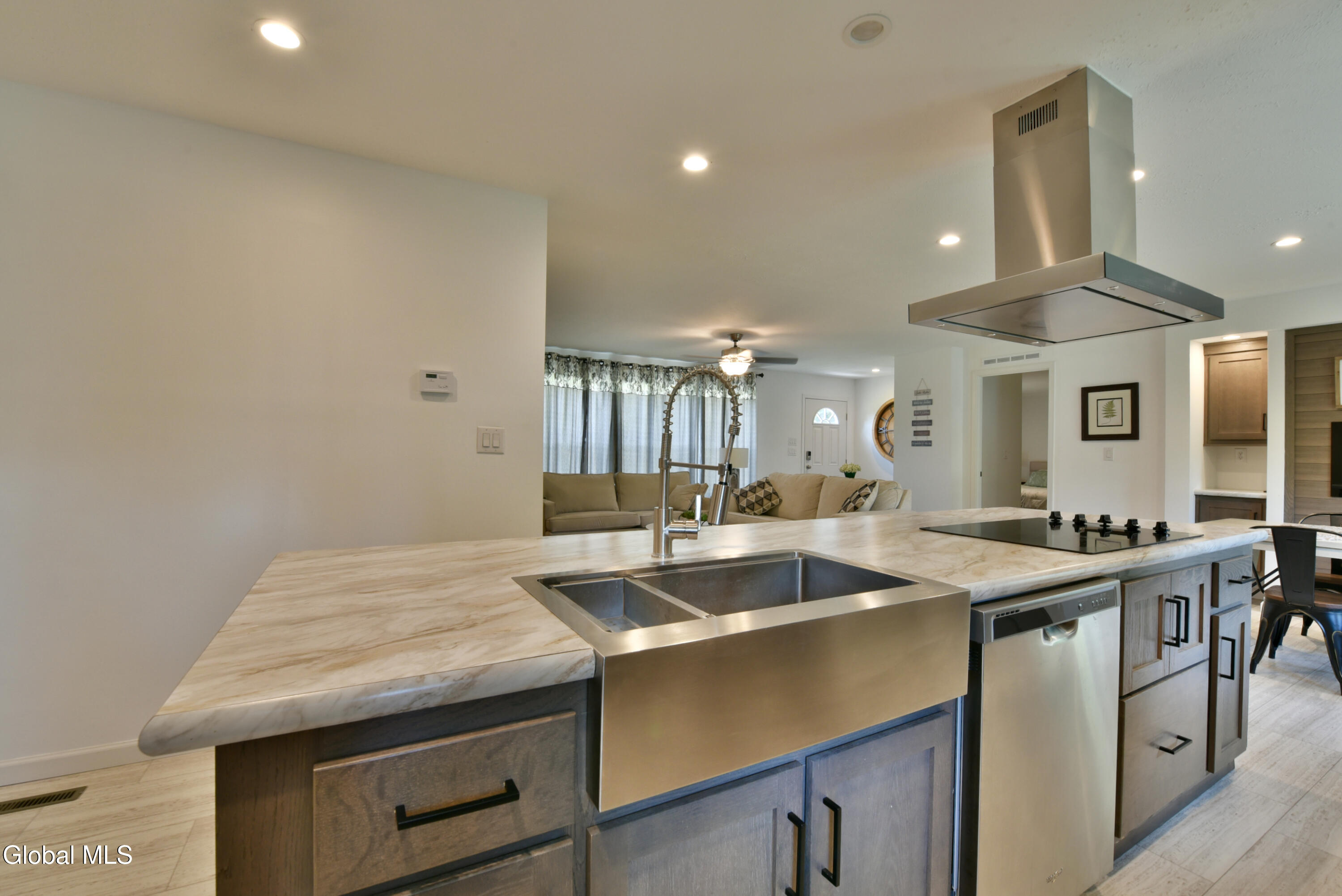 15 Haines Street Mayfield NY 12117