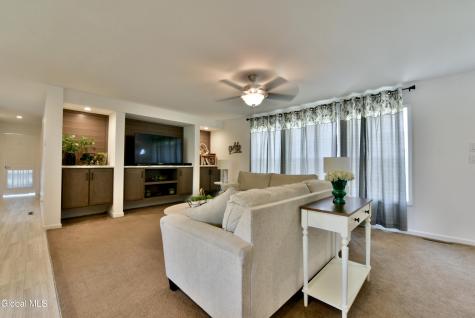 15 Haines Street Mayfield NY 12117