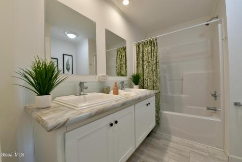 15 Haines Street Mayfield NY 12117