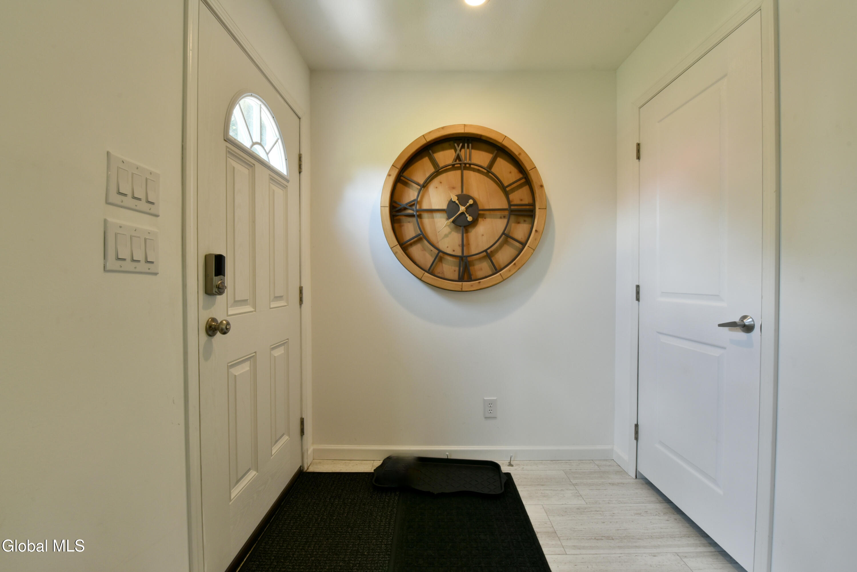 15 Haines Street Mayfield NY 12117