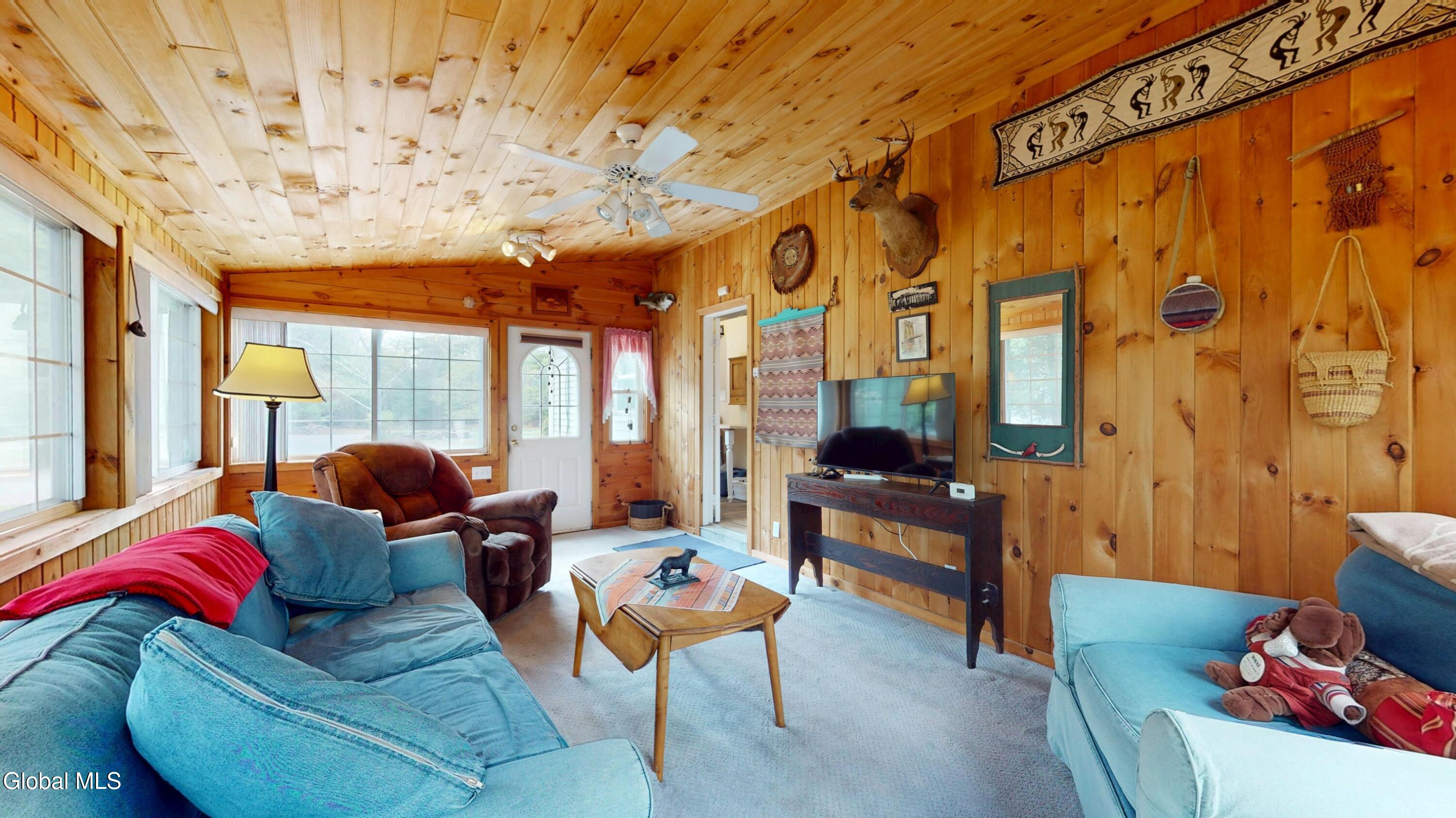16 Paradise Drive Lake Luzerne NY 12846