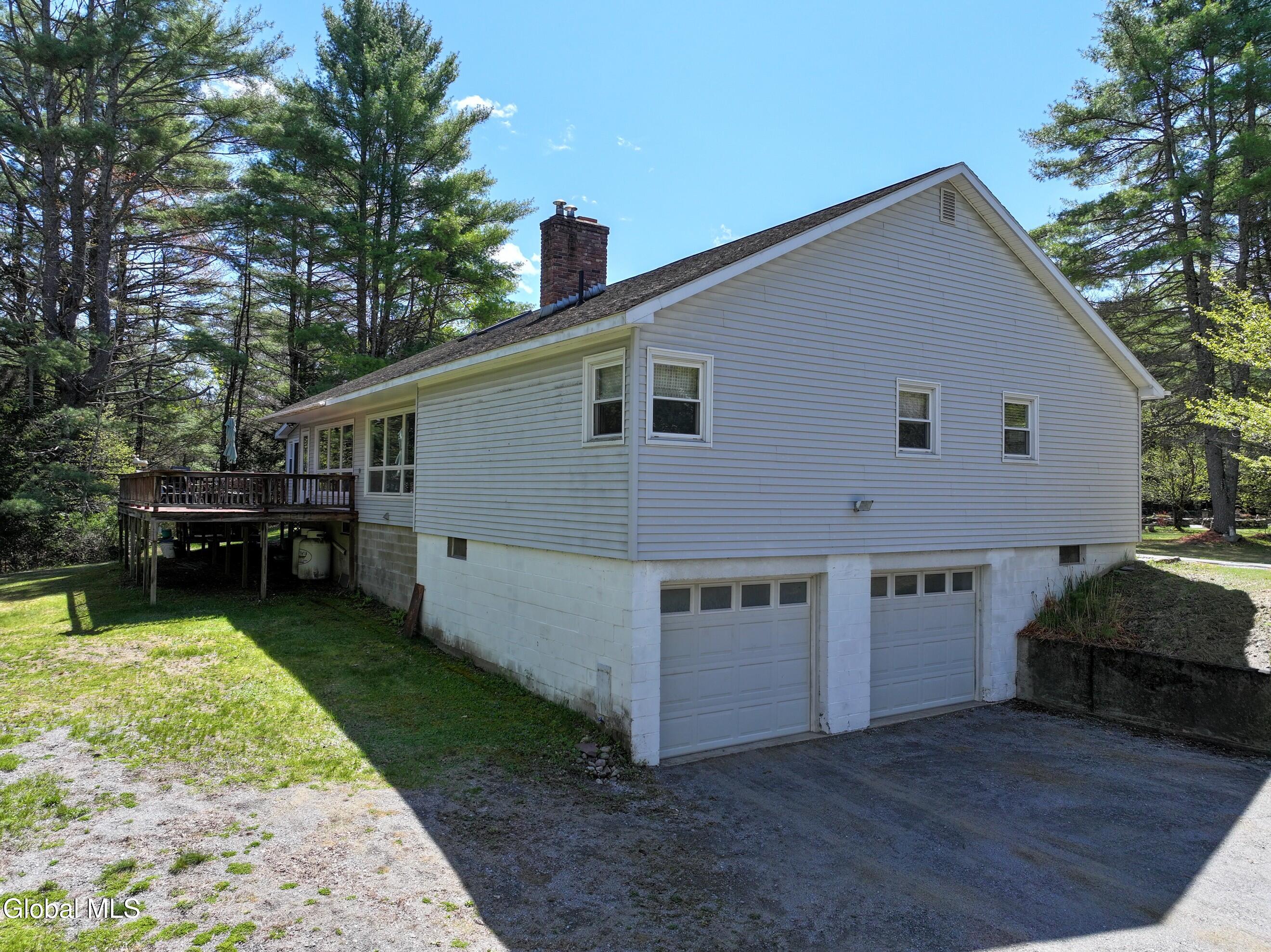16 Paradise Drive Lake Luzerne NY 12846