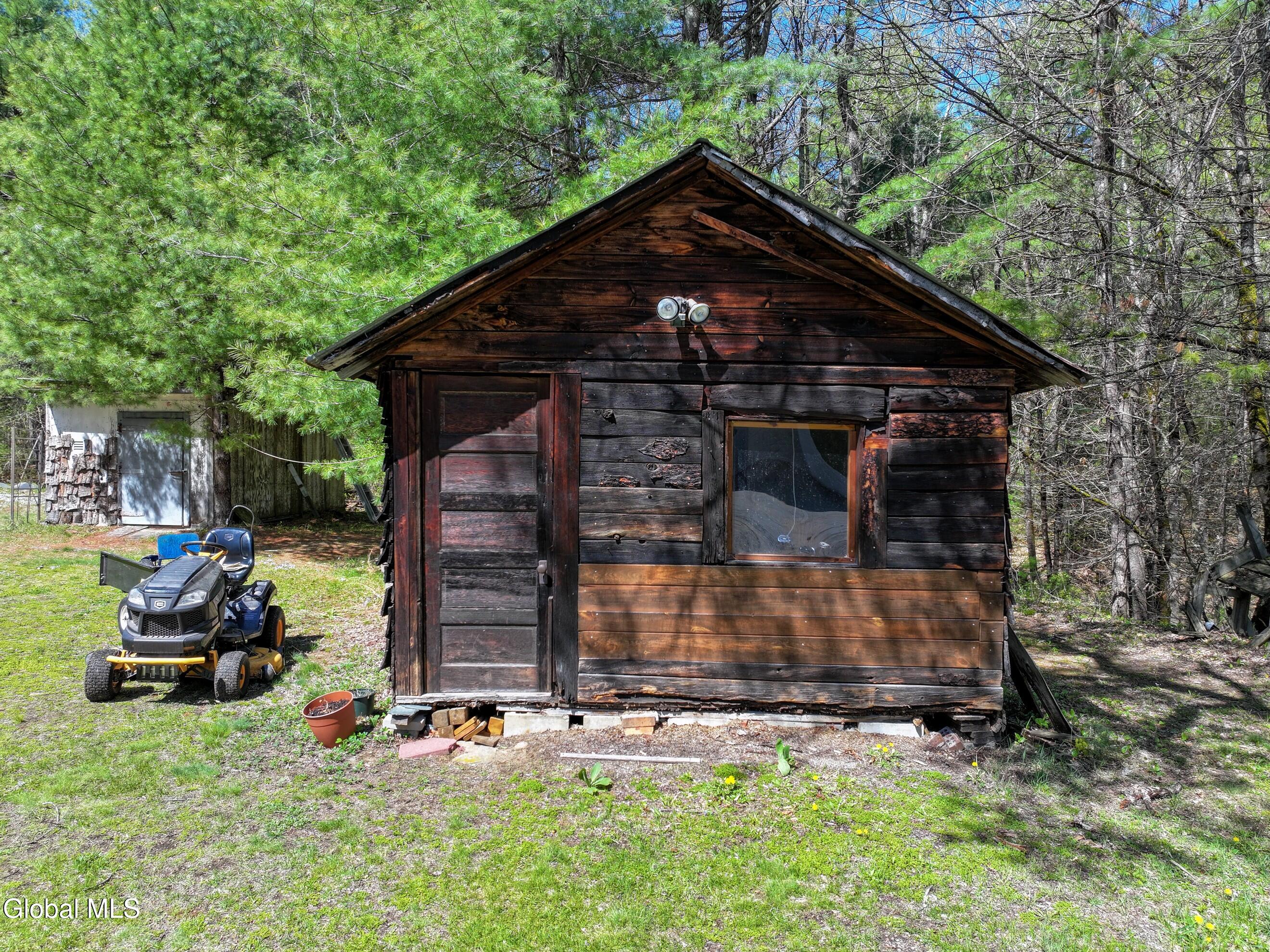 16 Paradise Drive Lake Luzerne NY 12846