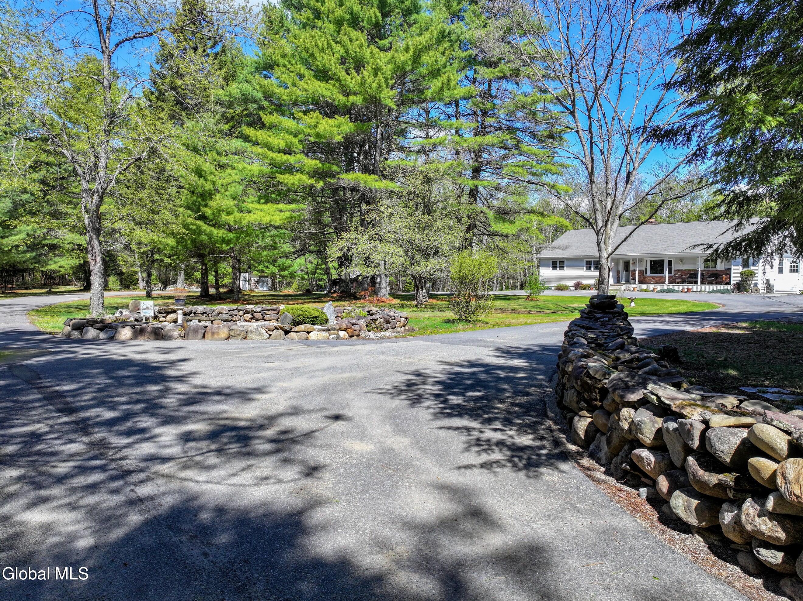 16 Paradise Drive Lake Luzerne NY 12846