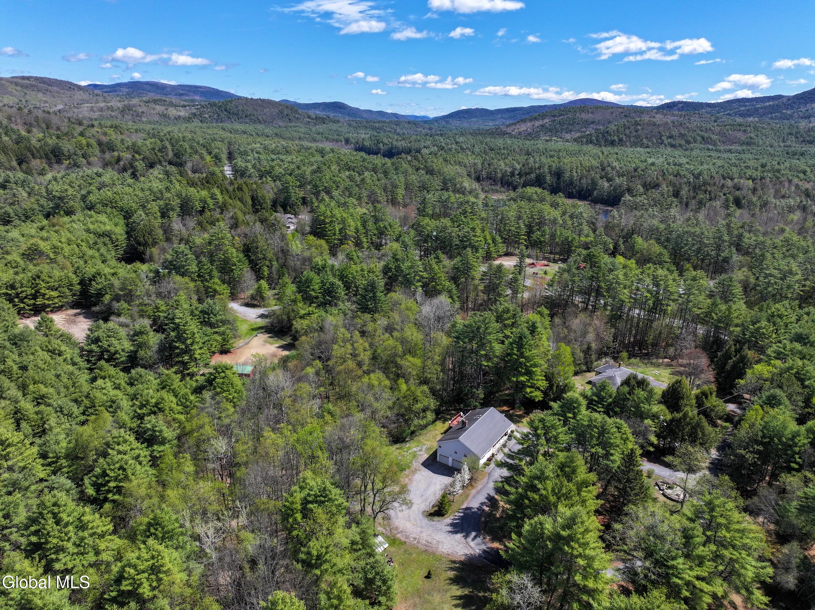 16 Paradise Drive Lake Luzerne NY 12846