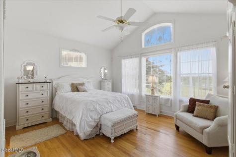 2 Camden Court Mechanicville NY 12118