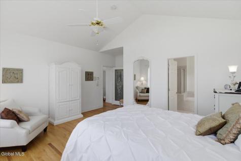 2 Camden Court Mechanicville NY 12118