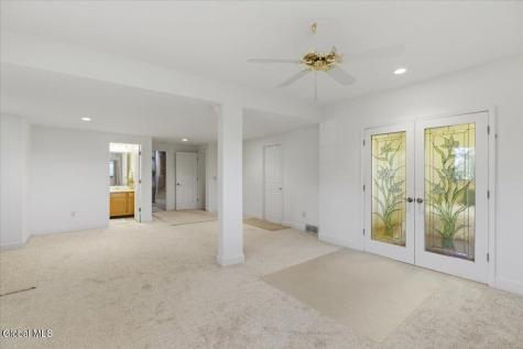 2 Camden Court Mechanicville NY 12118