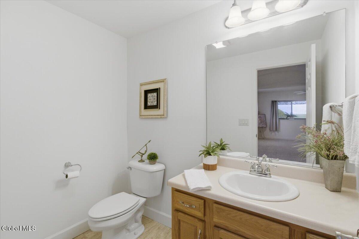 2 Camden Court Mechanicville NY 12118