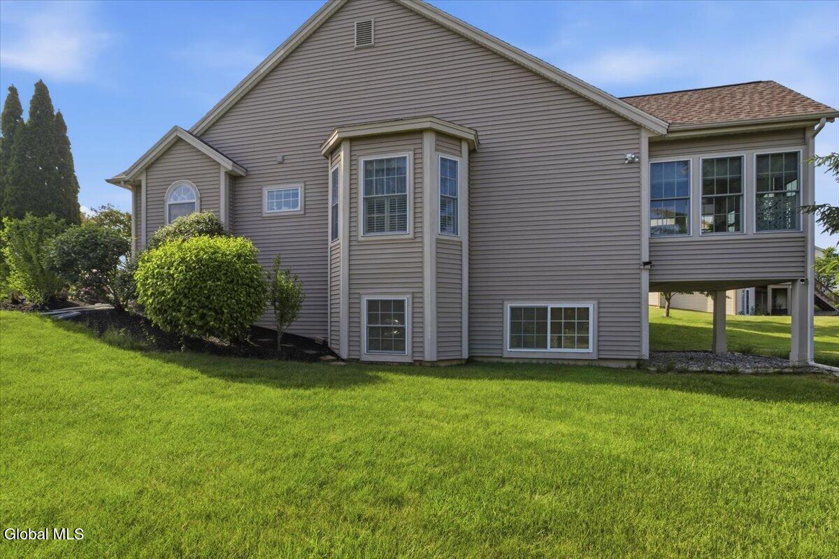 2 Camden Court Mechanicville NY 12118
