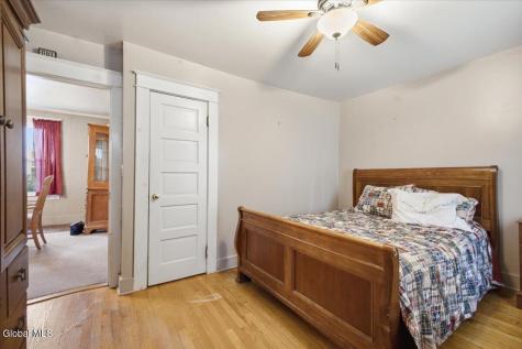 17 Granger Avenue Saratoga Springs NY 12866