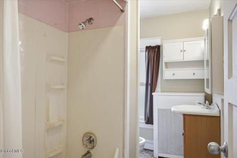 17 Granger Avenue Saratoga Springs NY 12866