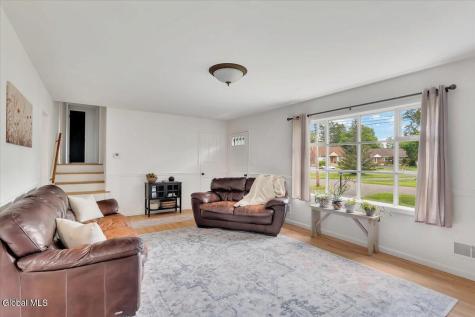 2153 Van Wormer Road Schenectady NY 12303