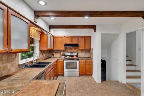 2153 Van Wormer Road Schenectady NY 12303