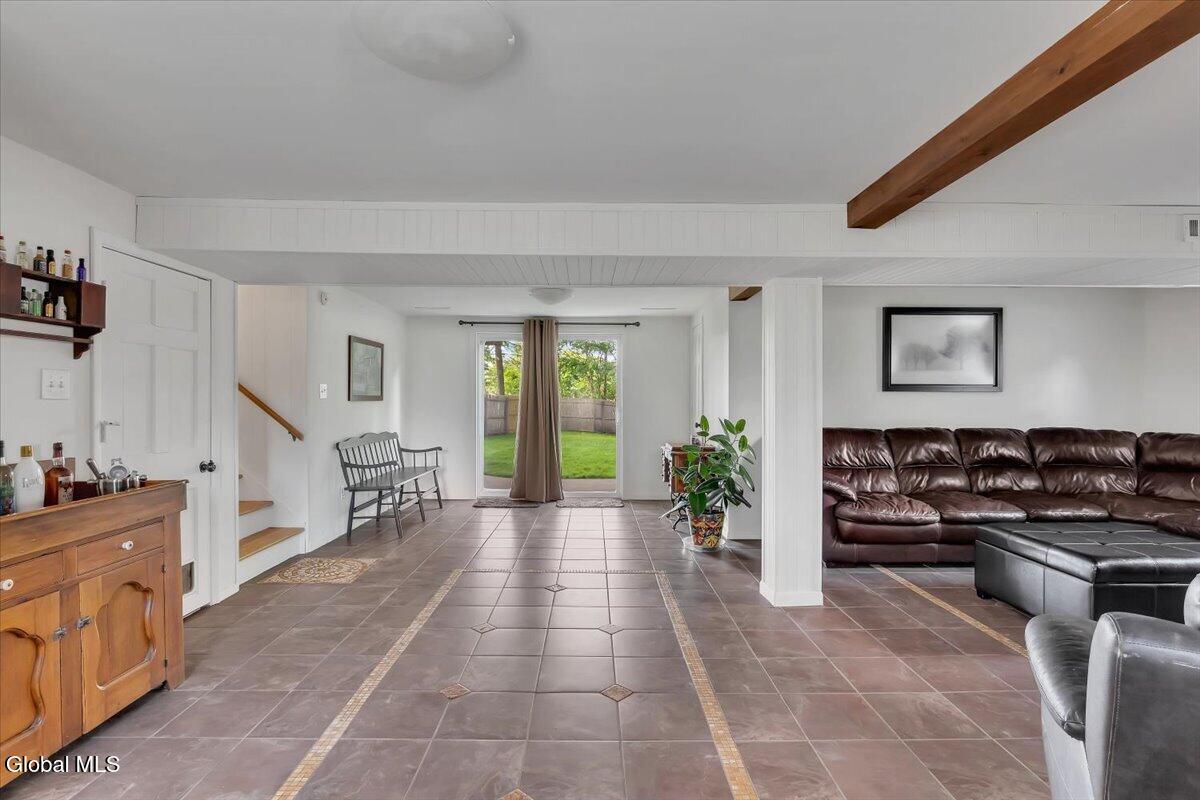 2153 Van Wormer Road Schenectady NY 12303