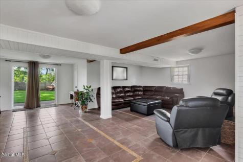 2153 Van Wormer Road Schenectady NY 12303