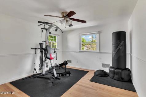 2153 Van Wormer Road Schenectady NY 12303