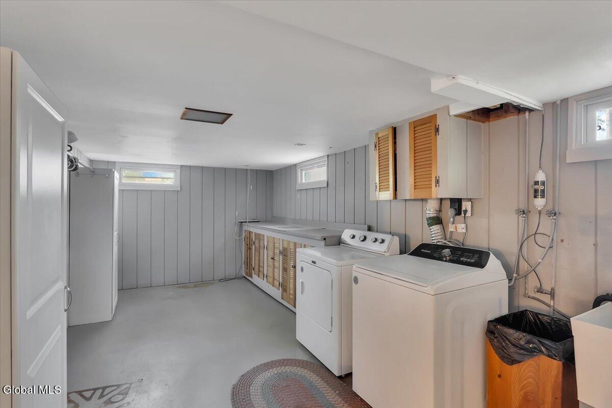 2153 Van Wormer Road Schenectady NY 12303