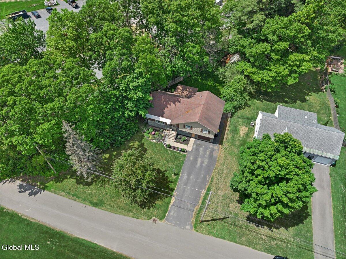 2153 Van Wormer Road Schenectady NY 12303