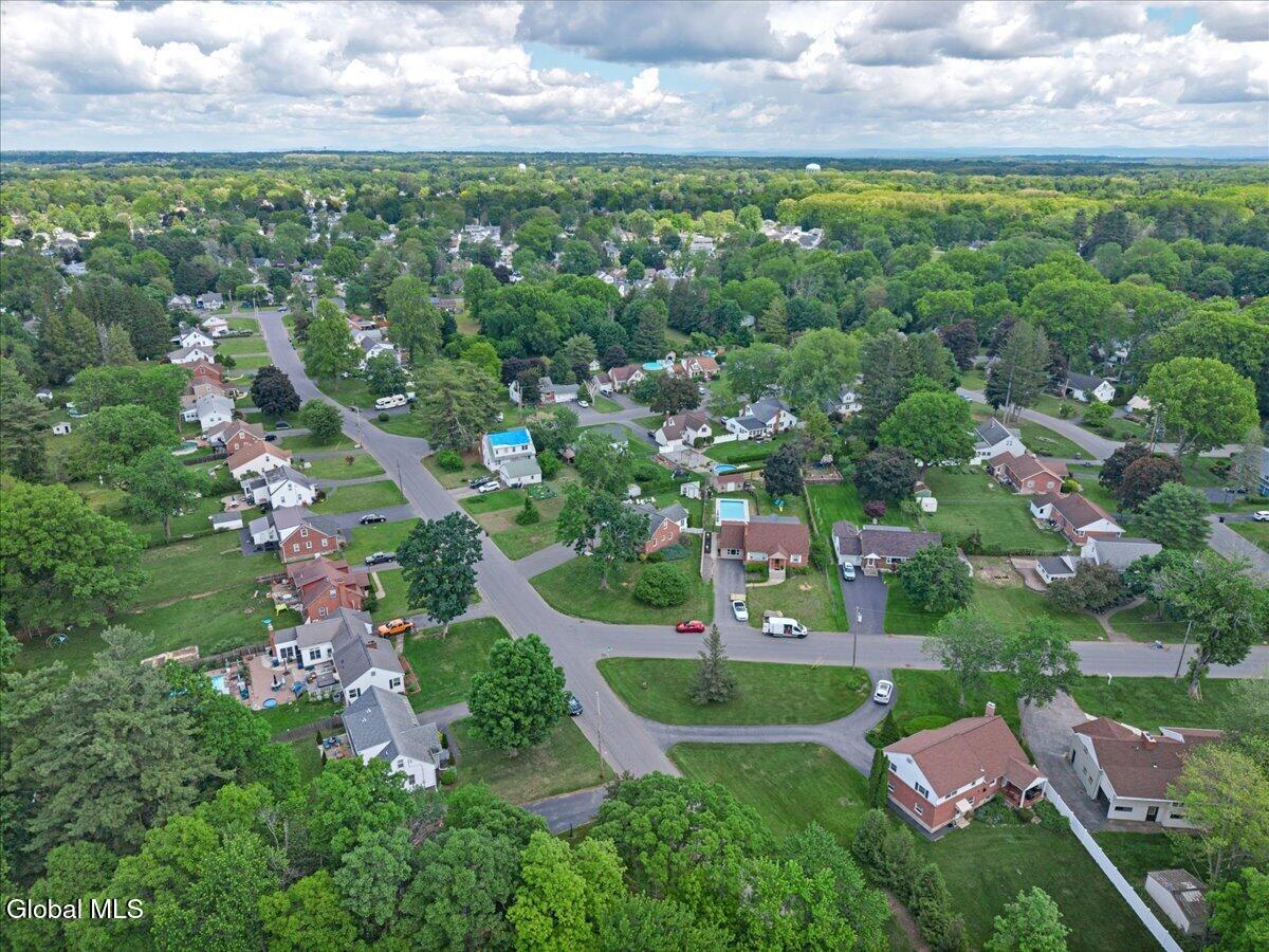 2153 Van Wormer Road Schenectady NY 12303