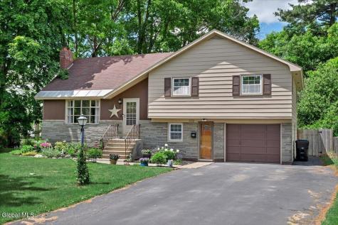 2153 Van Wormer Road Schenectady NY 12303
