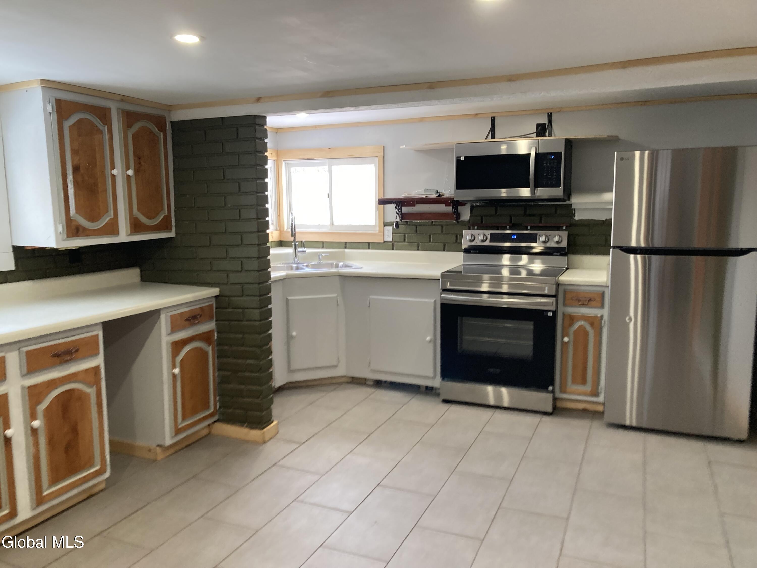 24 Rock Street Ticonderoga NY 12883
