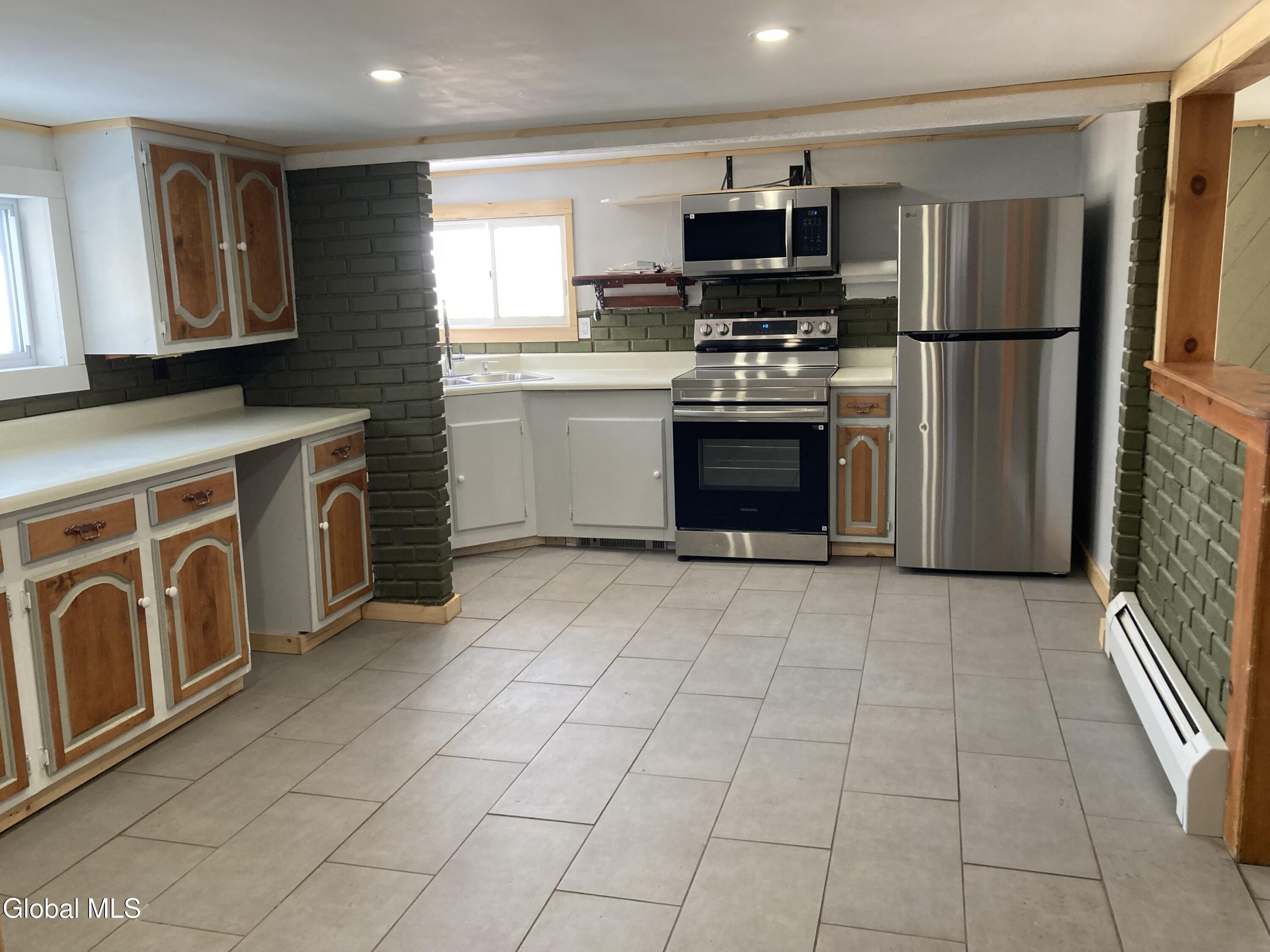 24 Rock Street Ticonderoga NY 12883