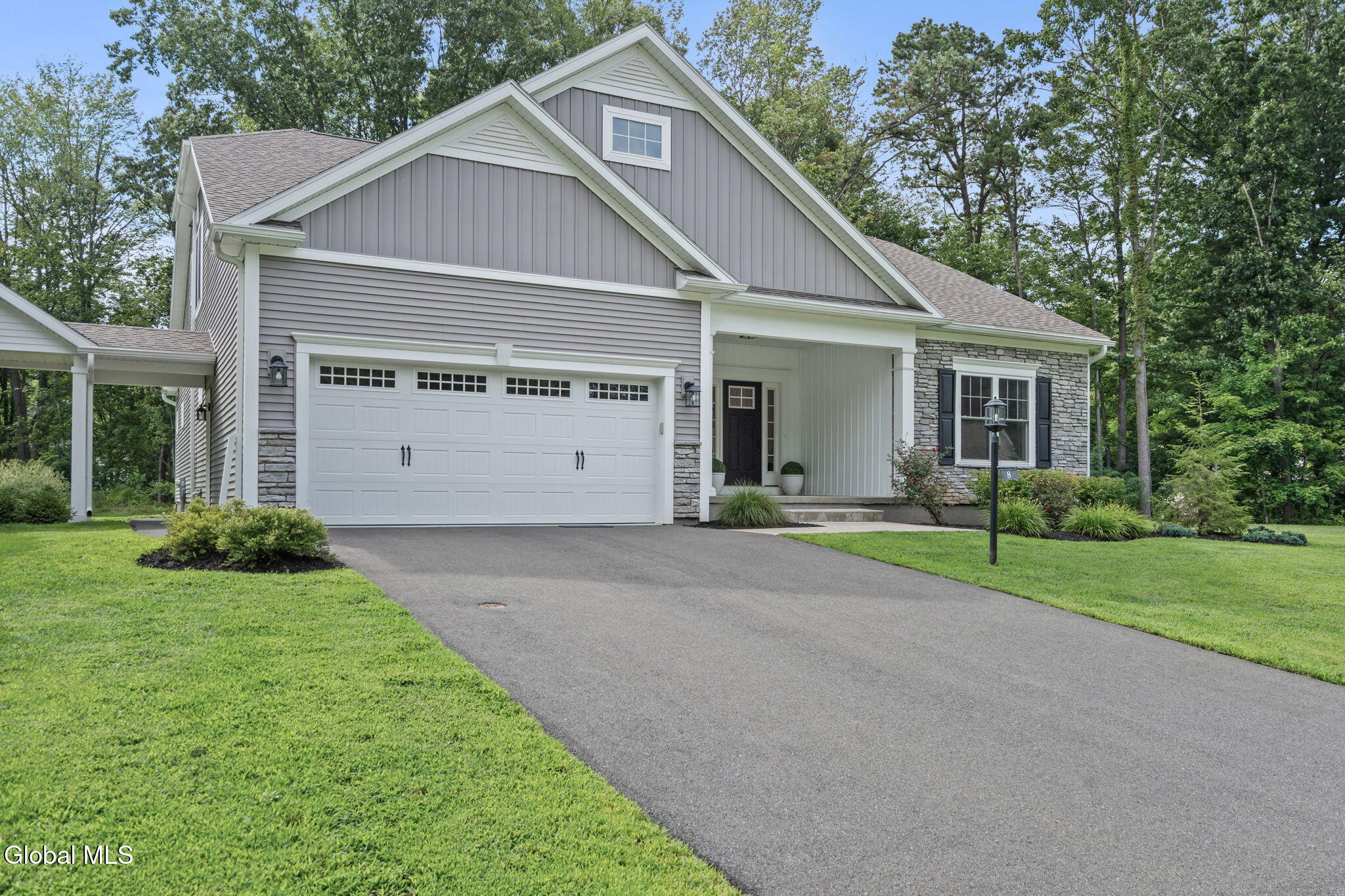 8 Fairway Court Voorheesville NY 12186