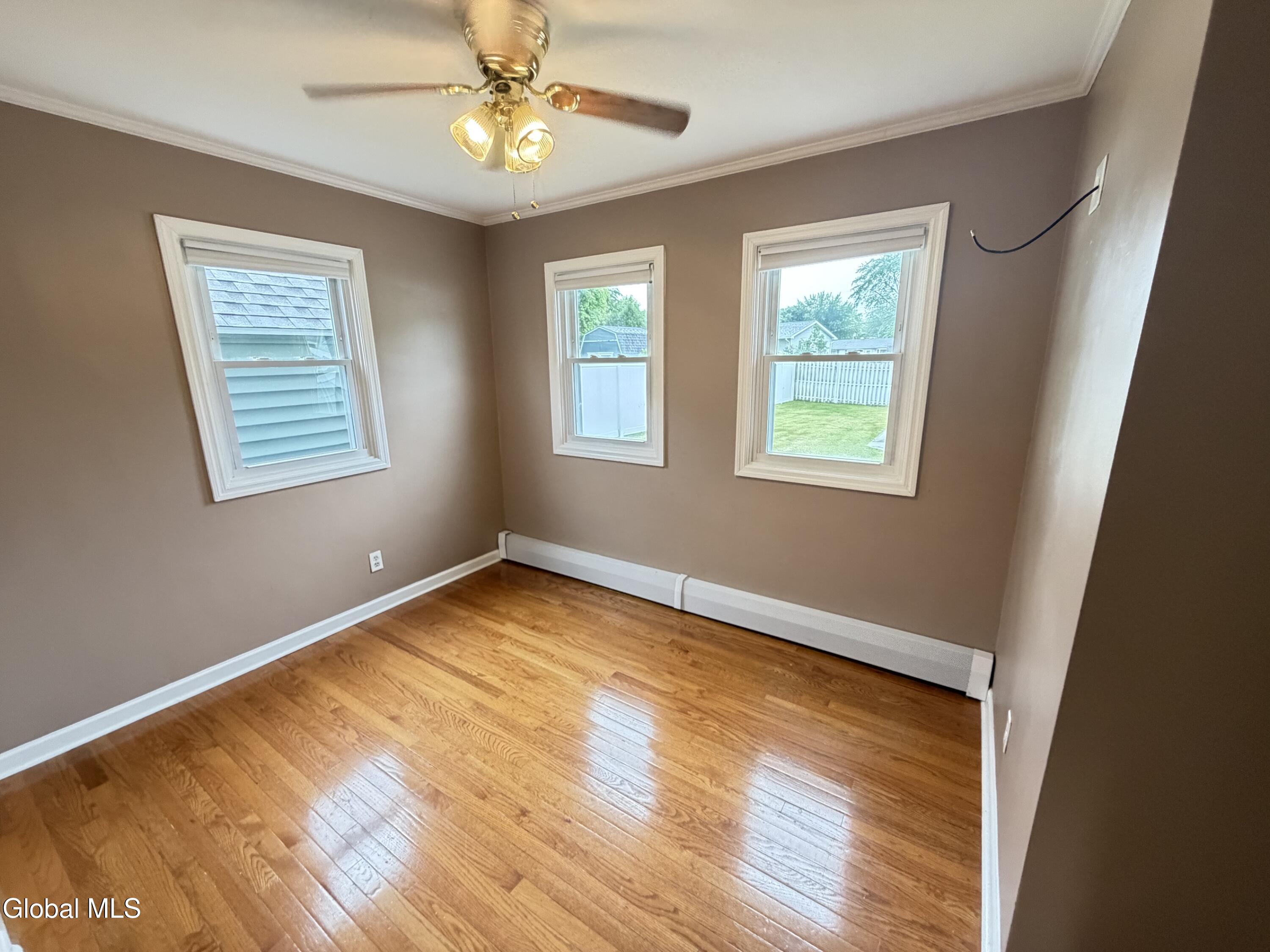 86 Jones Drive Schenectady NY 12309