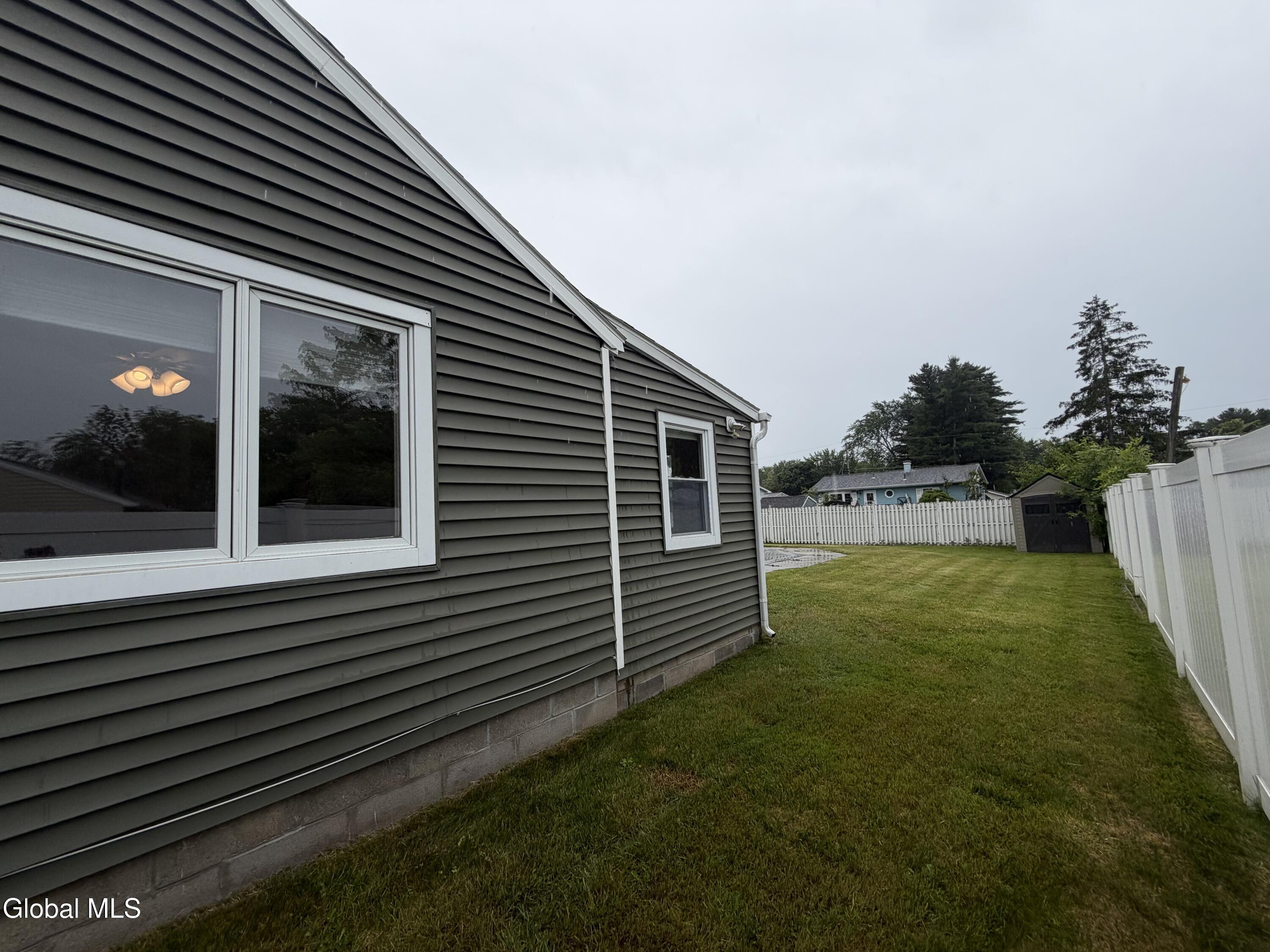86 Jones Drive Schenectady NY 12309