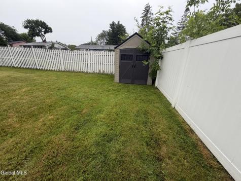 86 Jones Drive Schenectady NY 12309