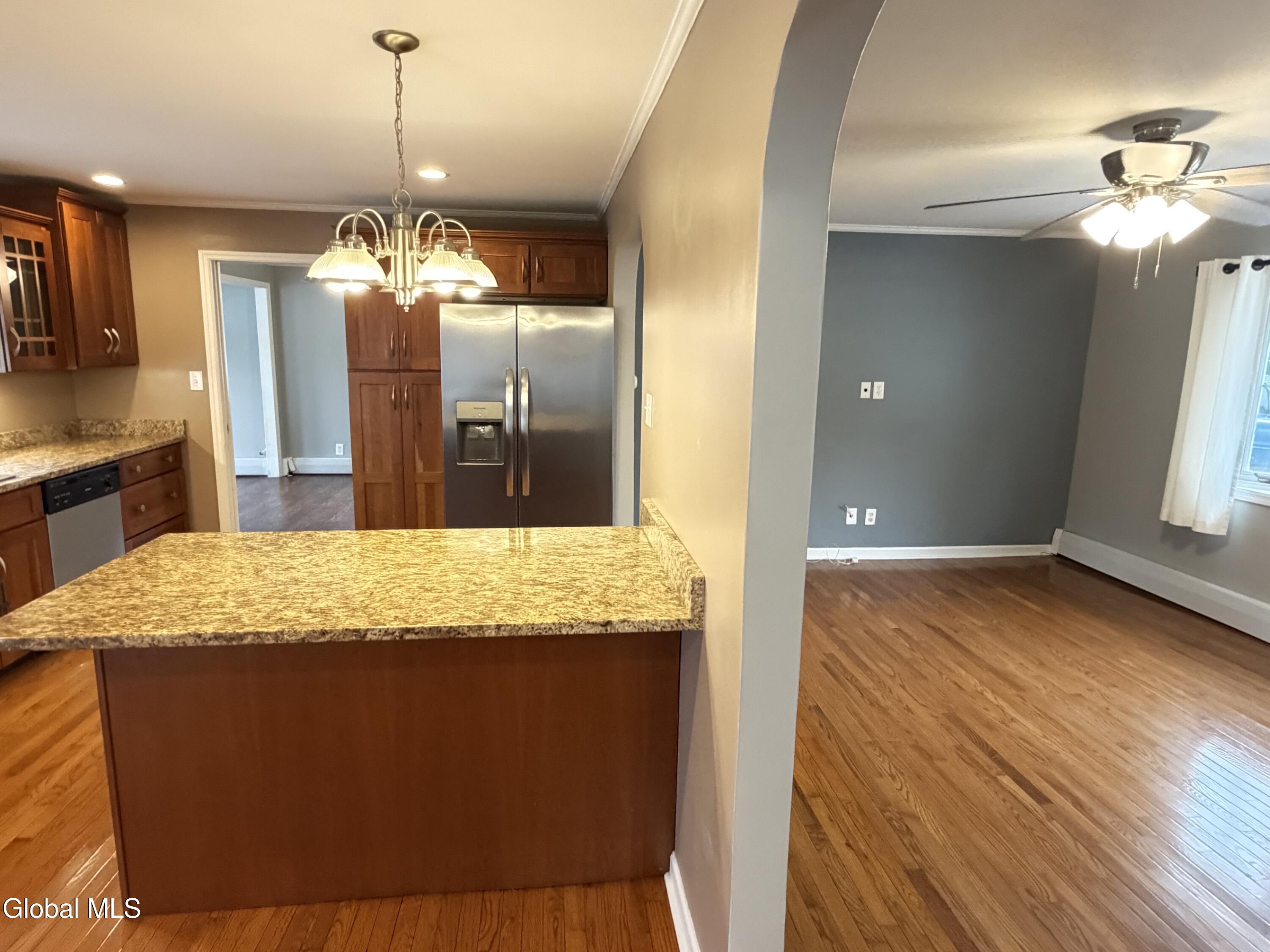 86 Jones Drive Schenectady NY 12309