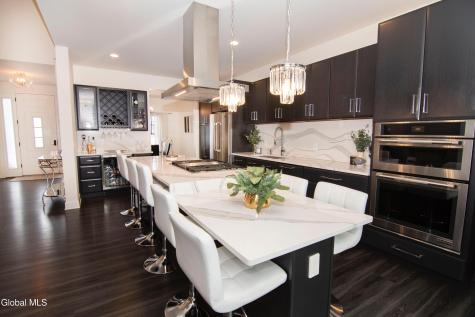 9 Sunflower Terrace Clifton Park NY 12065