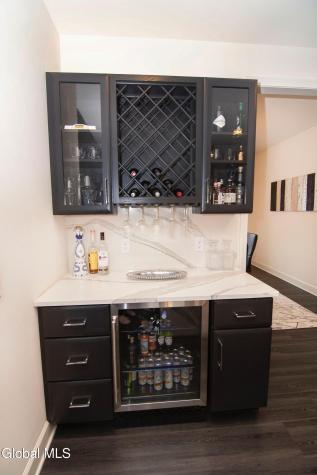 9 Sunflower Terrace Clifton Park NY 12065