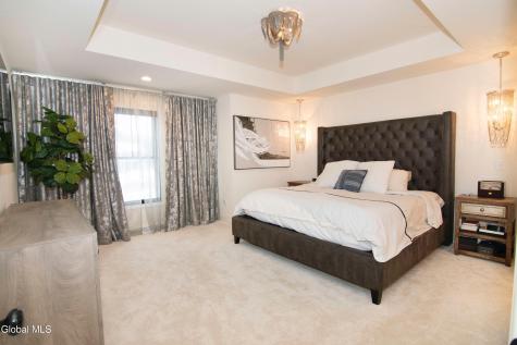 9 Sunflower Terrace Clifton Park NY 12065