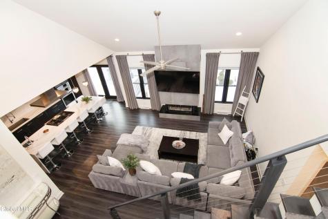 9 Sunflower Terrace Clifton Park NY 12065