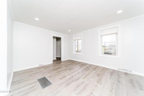 824 2nd Street Rensselaer NY 12144