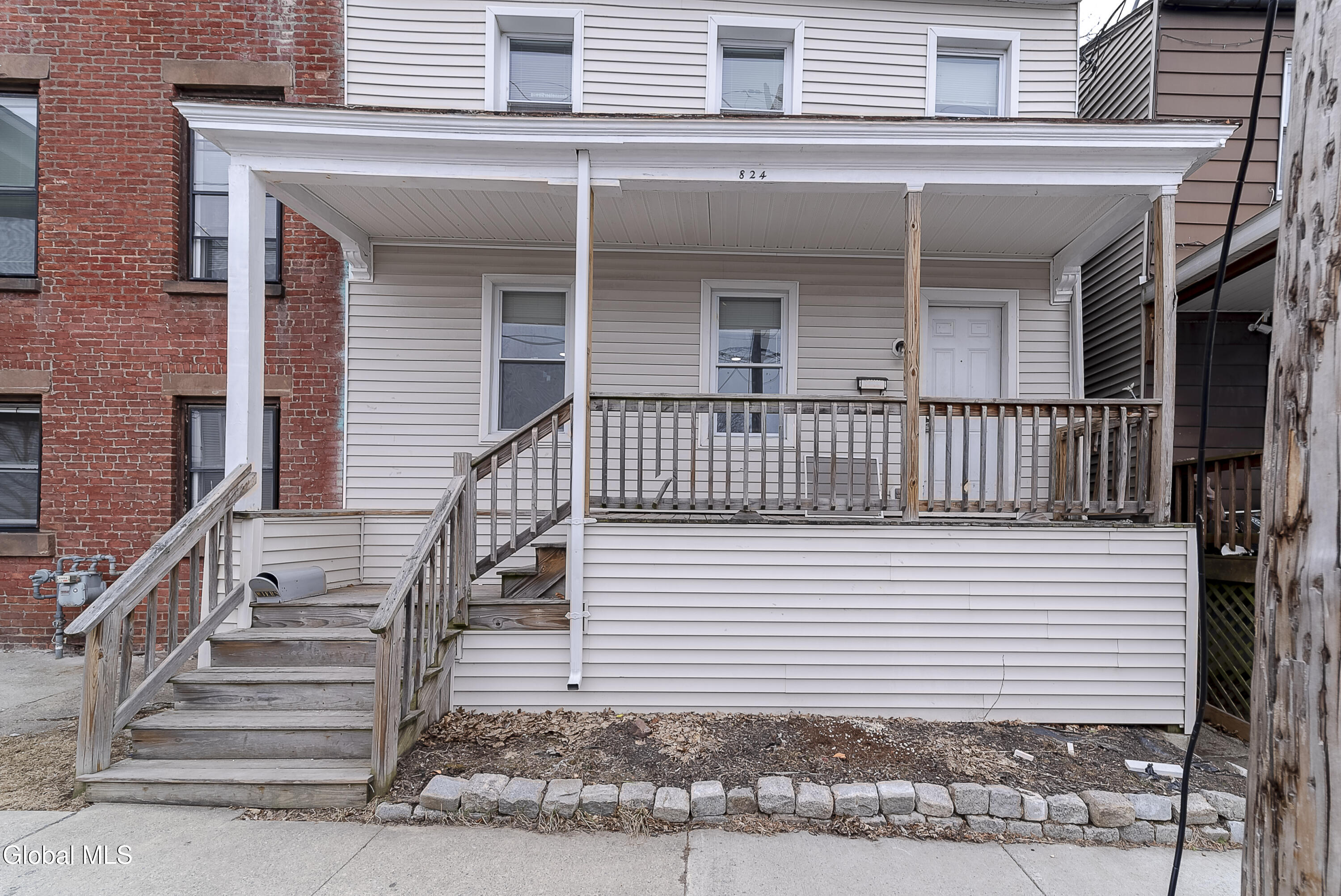 824 2nd Street Rensselaer NY 12144