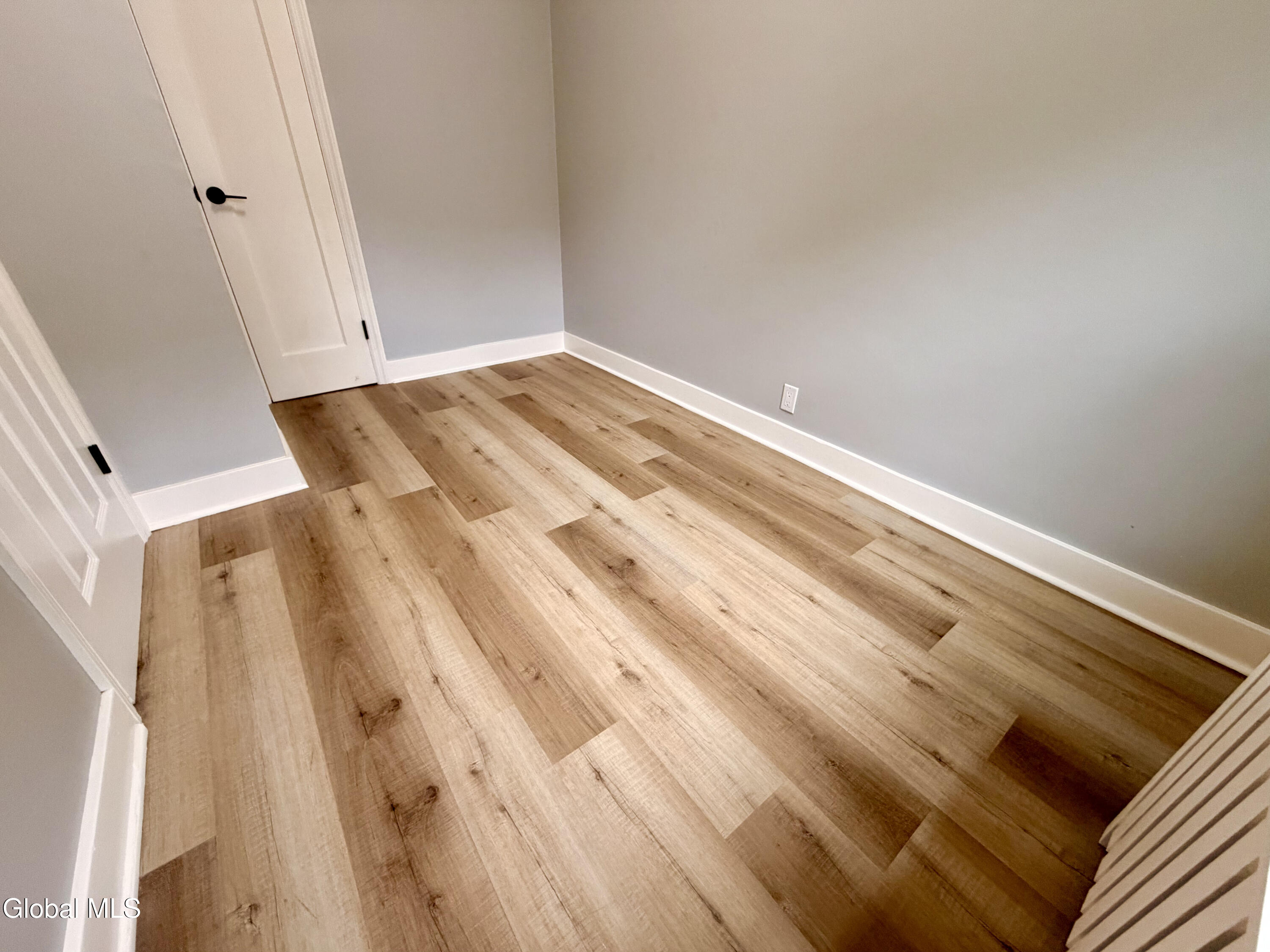 32 Mount Stuart Road Schenectady NY 12304