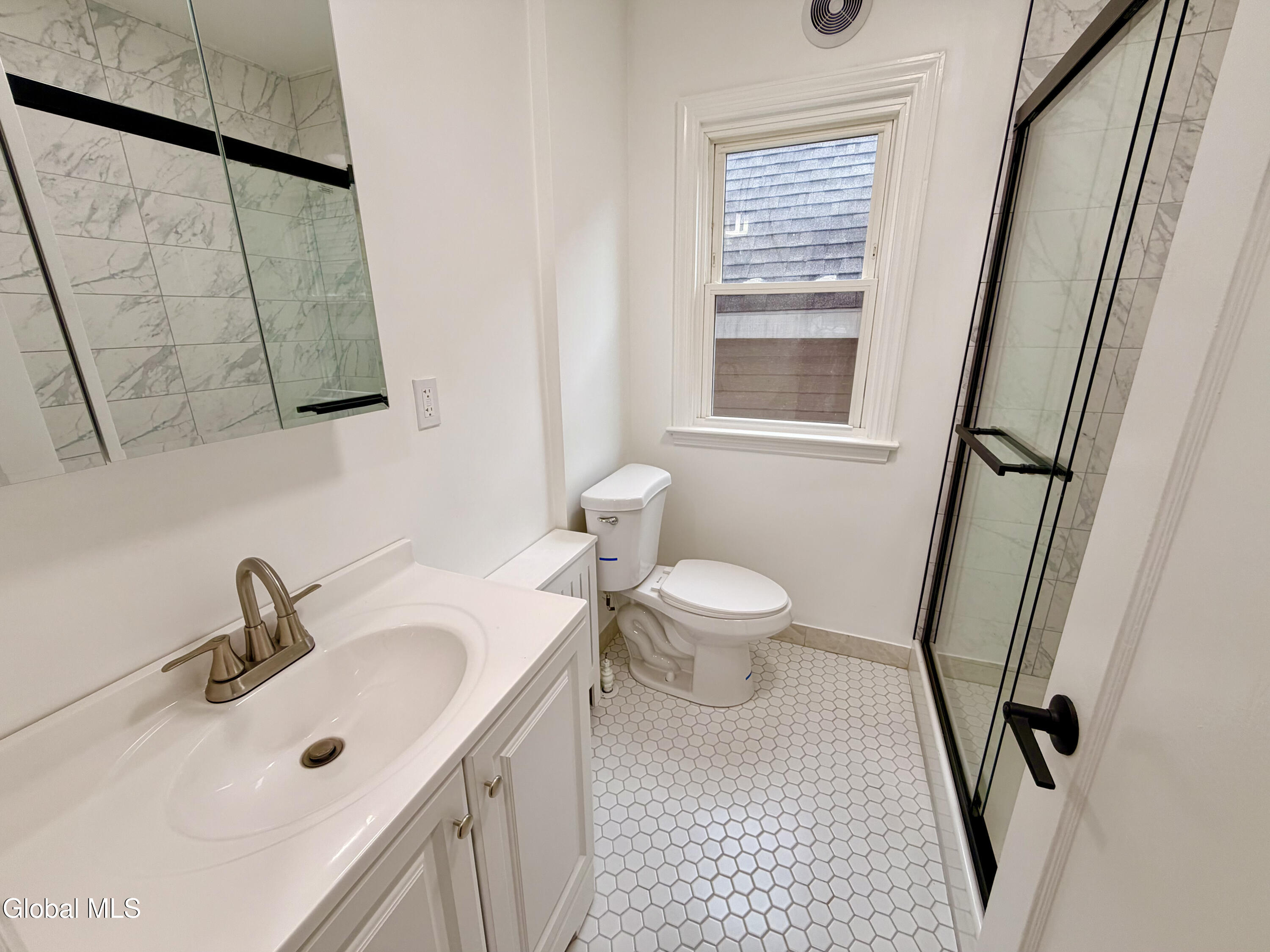 32 Mount Stuart Road Schenectady NY 12304